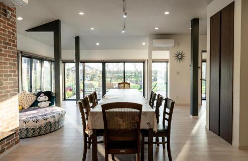Kujukuri House | Spacious House Asa: Sauna, BBQ & Karaoke near Kujukuri Beach