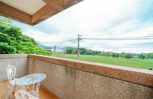 Ji'an Bed & Breakfast | Ideal Stays at 好時光民宿: Pet-Friendly with BBQ & Karaoke