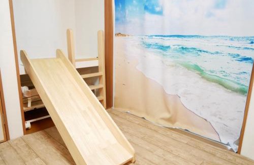 Akagina House | Family-Friendly Retreat at 子供部屋のある一棟貸切り 奄宿り