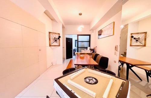 Anping House | Oceanfront Retreat at 安平六合居 上禾館 with Family-Friendly Amenities