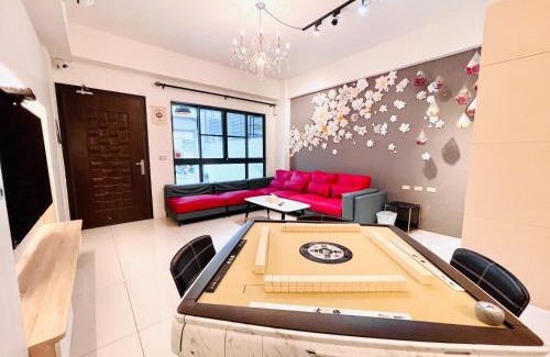 Anping House | Oceanfront Retreat at 安平六合居 上禾館 with Family-Friendly Amenities