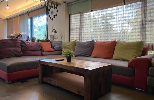Anping Bed & Breakfast | Enchanting Anping Wedding House with Kitchen Amenities