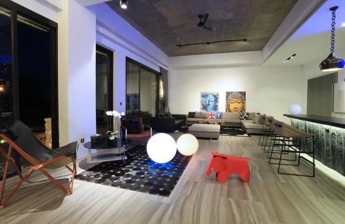 Sanxing House | Experience Water Reflection Villa: Pool, BBQ & Bikes Await!