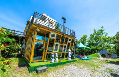 Jiaoxi House | Pet-Friendly Villa for Groups at 宜蘭81 Boat輕旅