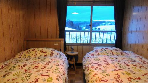 Furano House | Budget-Friendly Stay at 宿 大都会 with Great Reviews!