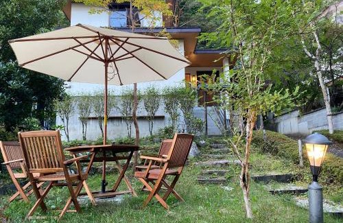 Oishi Bed & Breakfast | Scenic Views at Premium Villa Borealis with BBQ Facilities
