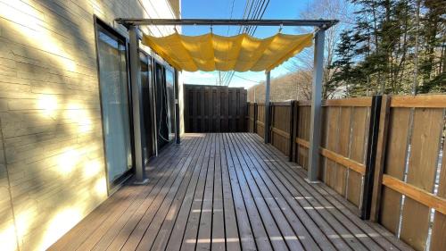 Narusawa House | Family-Friendly Retreat at 富士山下Cottage-A with 9.1 Rating