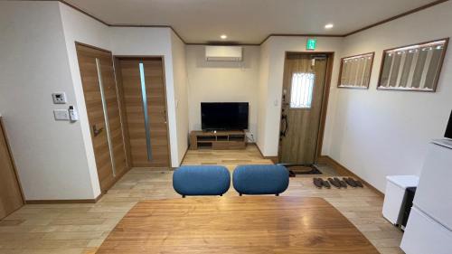 Narusawa House | Family-Friendly Retreat at 富士山下Cottage-A with 9.1 Rating