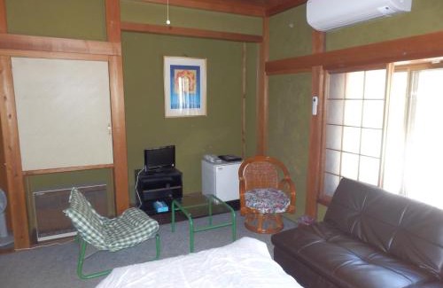 Gokayama Hotel | Discover the Comfort of よしのや旅館 in 富山県