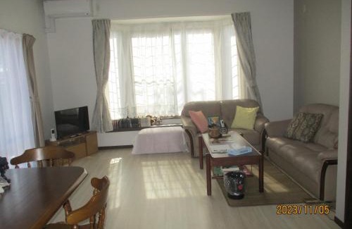 Toyama Hotel | Conveniently Located Whole House Rental - Korare Akae-tei