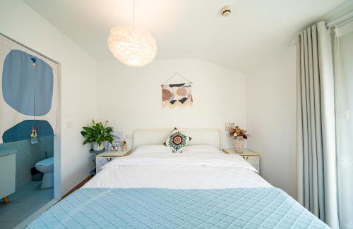 Qingpu House | Discover 小喜屋: Pet-Friendly Retreat Near West Lake