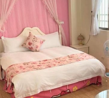 Hualien City Centre House | Explore 19窩窩小城堡: Family-Friendly Near Night Market