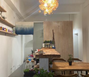 Zhushan House | Discover 小旅慢行: Family-Friendly Retreat with Top Ratings