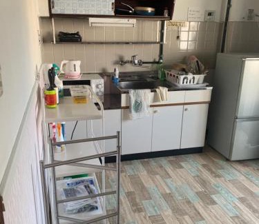 Kurosaki Apartment | Budget-Friendly Stay at 山下ビル307: Child Friendly Accommodations