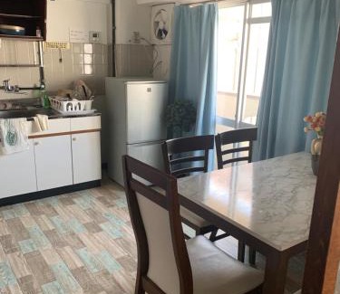 Kurosaki Apartment | Budget-Friendly Stay at 山下ビル307: Child Friendly Accommodations