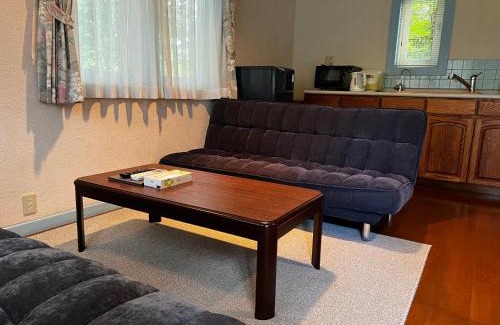 Yamanakako House | Relax at 山中湖ヴィラクレリエール: Family & Pet Friendly Stay