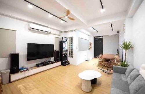 Zhushan House | Discover山依Sun Eden Villa with Kitchen Amenities