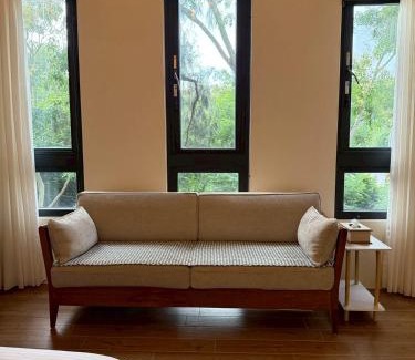 Jinhu House | Family-Friendly Retreat at Shanwai Countryside B&B