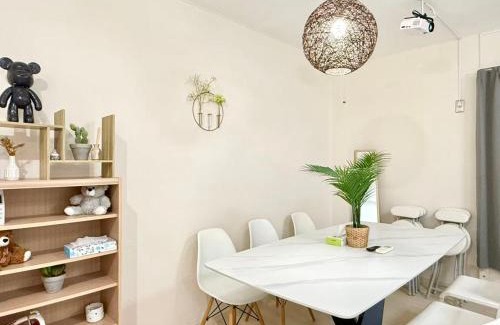 Kitaotsuka Apartment | 山手線大塚駅 family land 4LDK