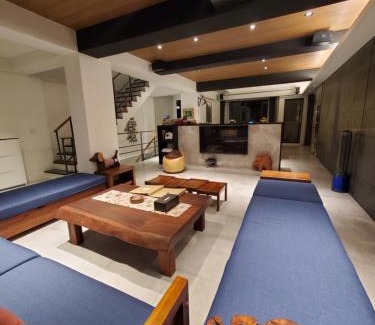 Jiaoxi Bed & Breakfast | Relax at 山月二二Villa溫泉墅: 4-Star Retreat with Hot Tub
