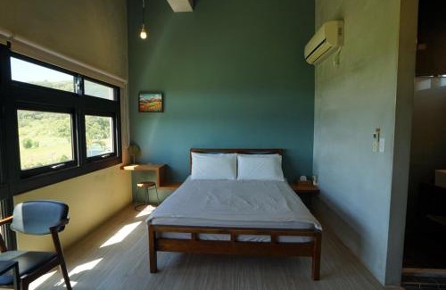 Chenggong House | Guest Rated 10/10: Shanhai Gaotai B&B with Pet-Friendly Amenities