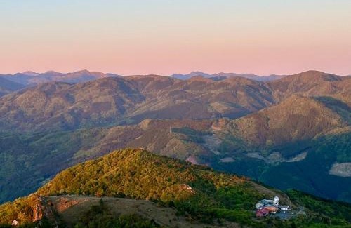 Otoyo Hotel | Family-Friendly Getaway at 山荘梶ヶ森 - 10/10 Rated Retreat