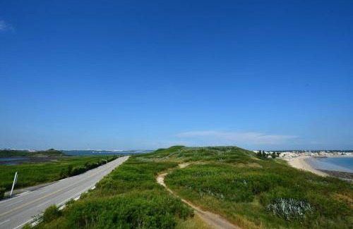 Magong House | Oceanfront Retreat: Inviting Ocean View Room Awaits You