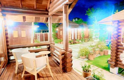 Taman Utama Satu House | Discover Tranquil Muar Balinese Resort with Pool & Family Fun