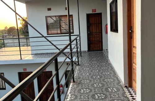 Mozambique Hotel | Discover 巴蜀客栈: Family-Friendly and Pet Welcoming Stay