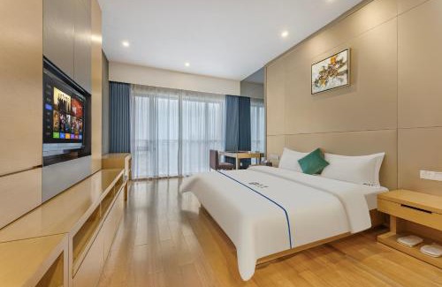 Haizhu Apartment | Discover Si Lin Apartment: Family-Friendly with Breakfast
