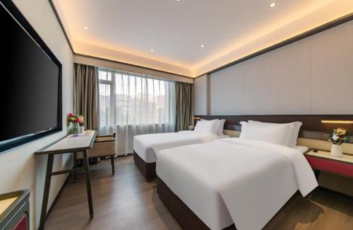 Yuexiu Hotel | Discover Family-Friendly Comfort at Hotel Fu Shang