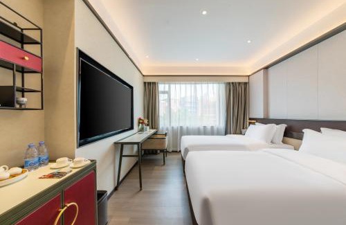 Yuexiu Hotel | Discover Family-Friendly Comfort at Hotel Fu Shang