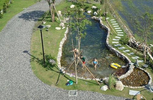Dongshan House | Relax at the Architect-Designed Hot Springs Retreat