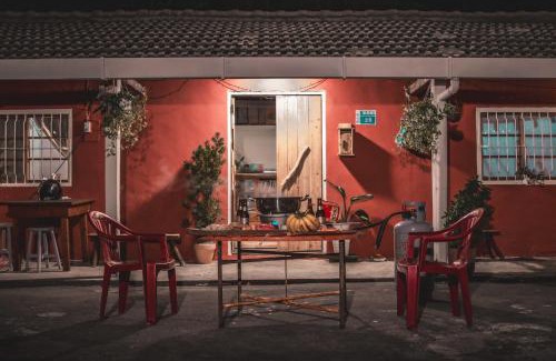 Chenggong Bed & Breakfast | Experience Good Old Times at 彎腰拾光旅人空間