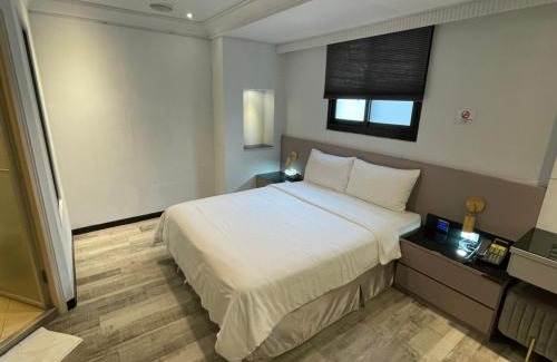 Xinyi Hotel | Family-Friendly Escape at 桃行旅 - Guest Rated 7.8/10