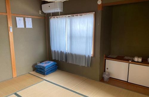Gifu Apartment | Comfortable Family-Friendly Rooms with Kitchen Access