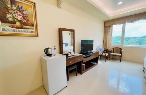 Shoufeng House | Comfortable 悅庭民宿: 9/10 Rating with Breakfast Included
