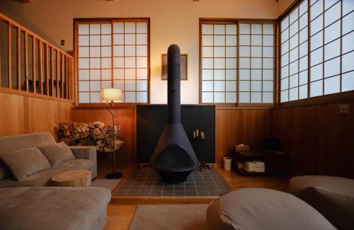 Hirafu House | Stay with Your Dog at NISEKO RIKYU - Pet-Friendly Retreat