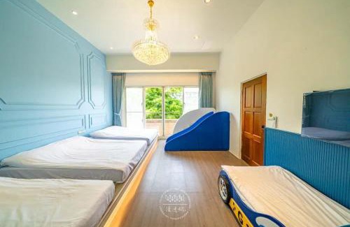 Sanxing House | Family-Friendly Retreat with Pool, Karaoke & BBQ Delights