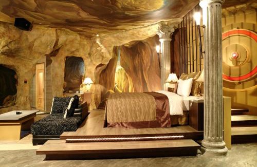 Zhonghe Hotel | Eco-Friendly Retreat at Discovery Motel - Zhonghe Awaits