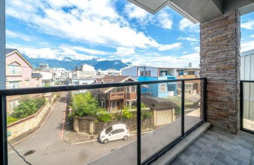 Hualien City Centre Villa | Cozy Retreat: 放慢民宿 for Groups, Pet & Child Friendly
