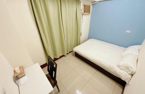 North District Apartment | Convenient Stay Near 文心中清捷運站 - Pet & Child Friendly