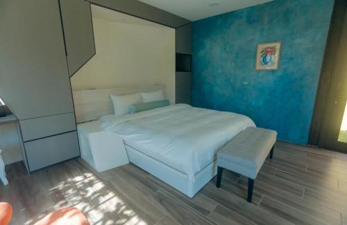 Puli House | Discover Funyuan Village: 4-Star Stay with Hot Tub & Breakfast