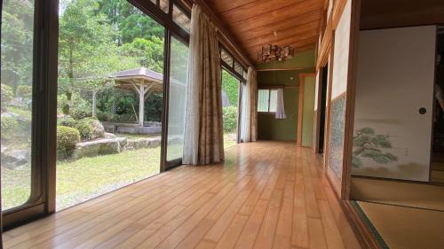 Kanoya Villa | Discover 旅する人生ハウス鹿屋: Family-Friendly Retreat