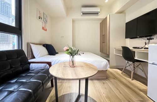 Xitun District Hotel | Top-Rated Affetto Hostel: Family-Friendly & Accessible Stay
