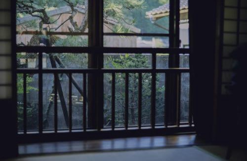 Maniwa Apartment | Pet-Friendly Retreat at 旅館依山盡イサンジン