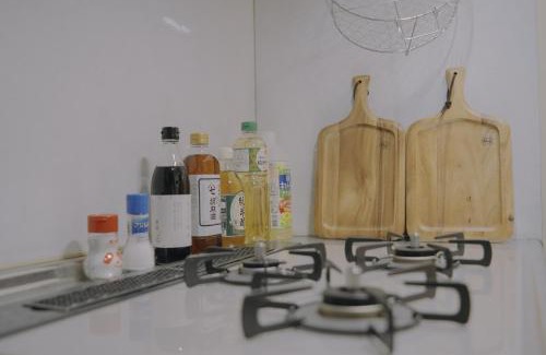 Maniwa Apartment | Pet-Friendly Retreat at 旅館依山盡イサンジン