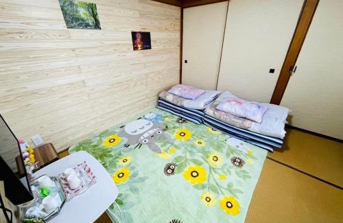 Tonosho House | Discover Comfort at 旅馆yo ko with Hot Tub & Breakfast