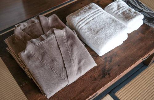 Uno Apartment | Discover ひねもす101 - Ideal for Families, Near Naoshima