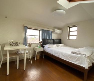 Kokubunji House | Pet-Friendly Retreat with a Hot Tub at 日久の宿